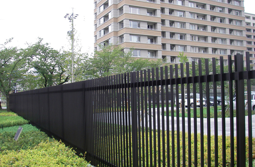 施工実績写真：マンション外周フェンス(名古屋市)